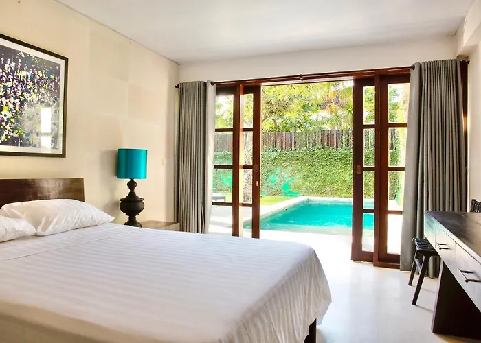 Villa Emma | Heart Of | 350m Seminyak (Bali)